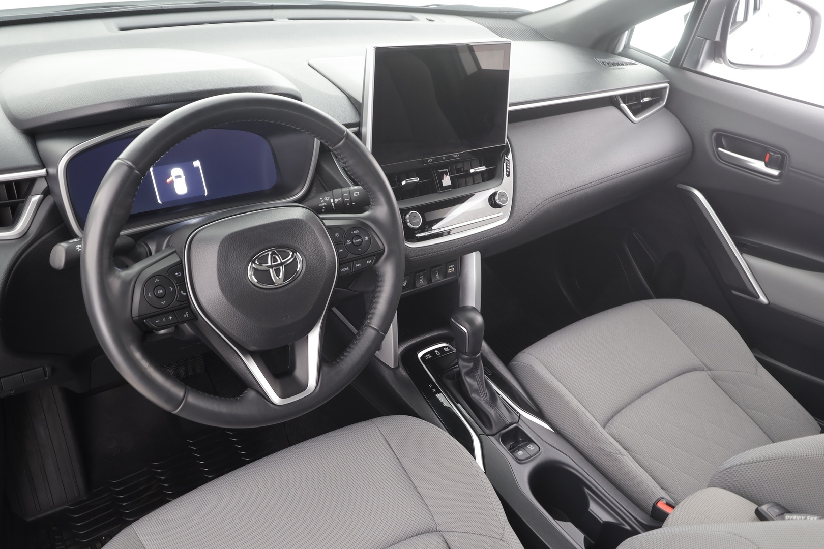 TOYOTA COROLLA CROSS 2024