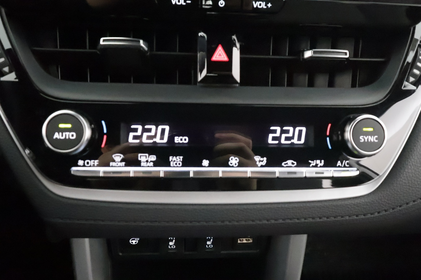 TOYOTA COROLLA CROSS 2024