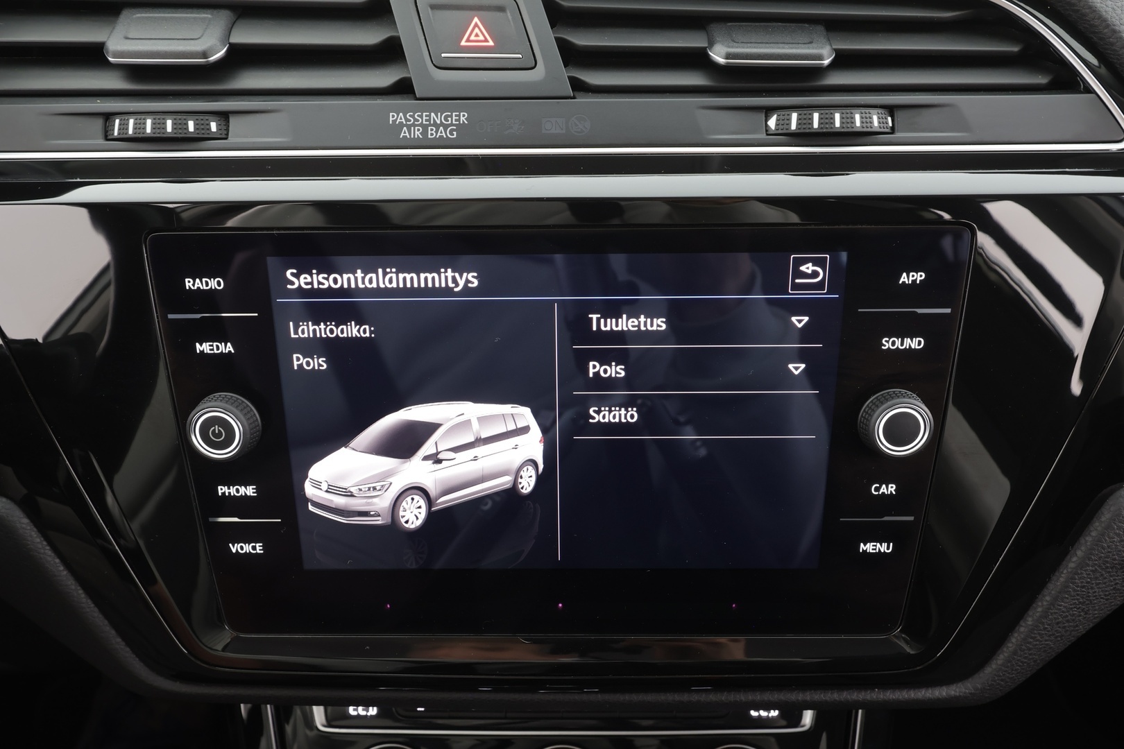 VOLKSWAGEN TOURAN 2018