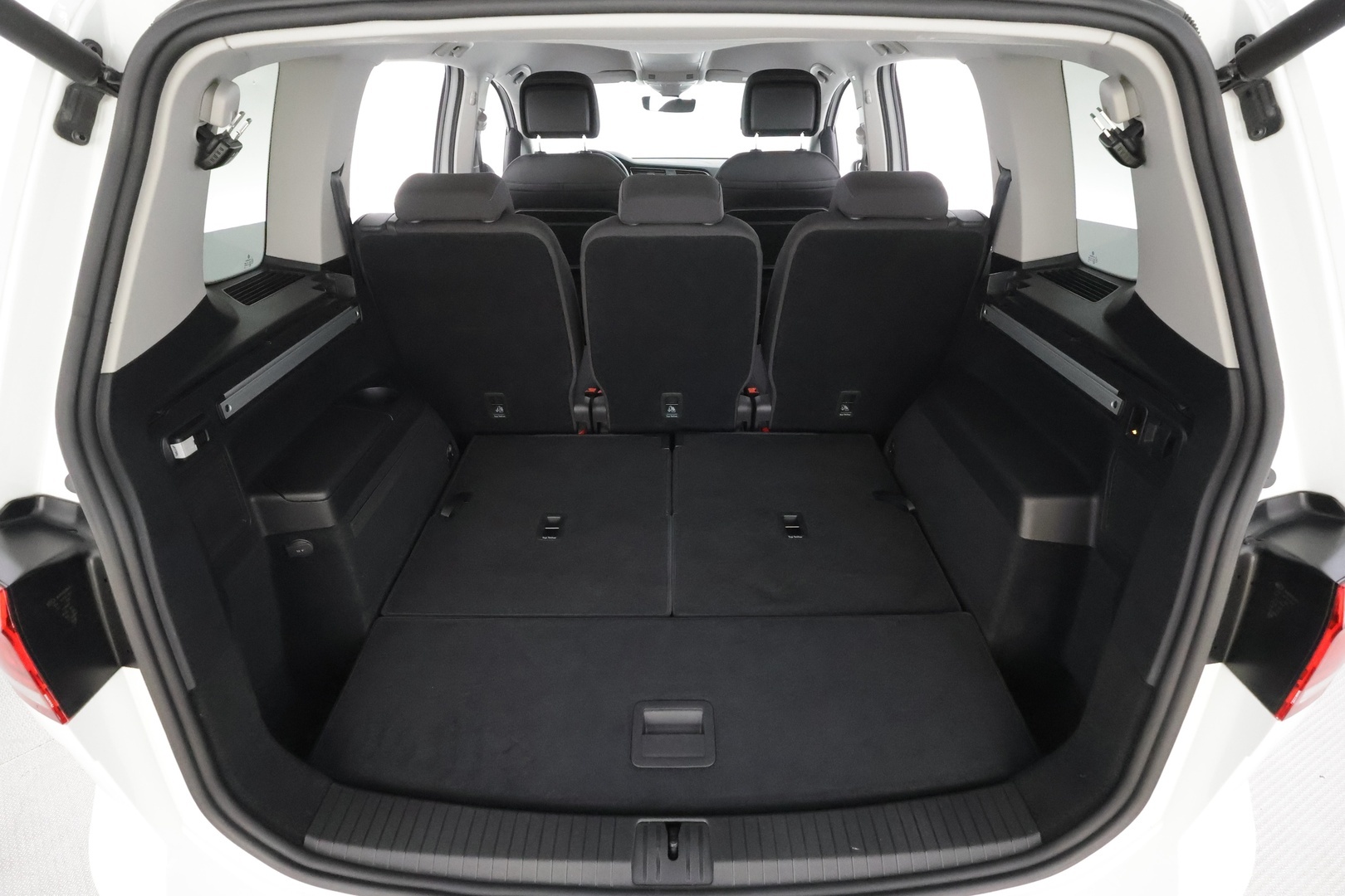 VOLKSWAGEN TOURAN 2018