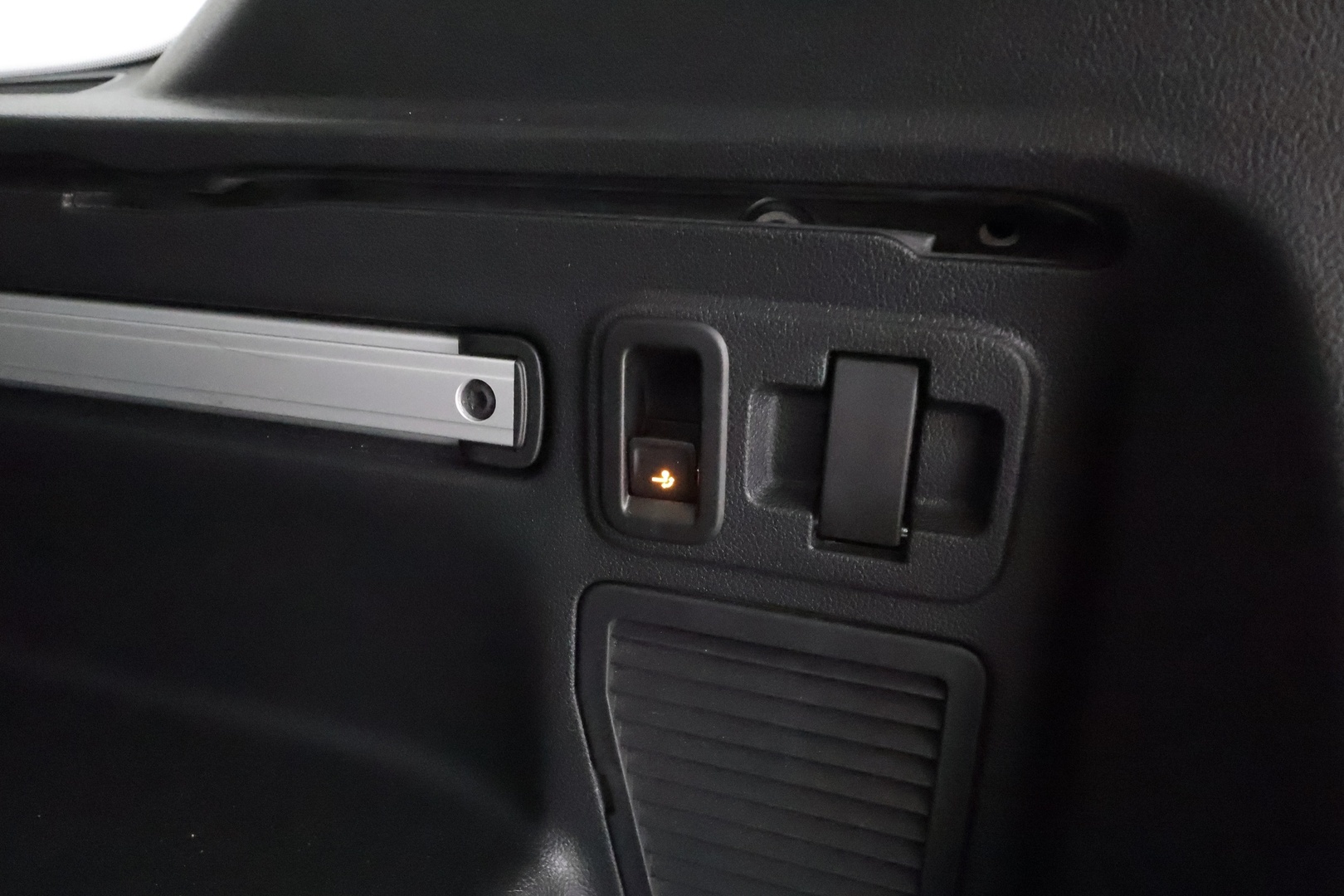 VOLKSWAGEN TOURAN 2018