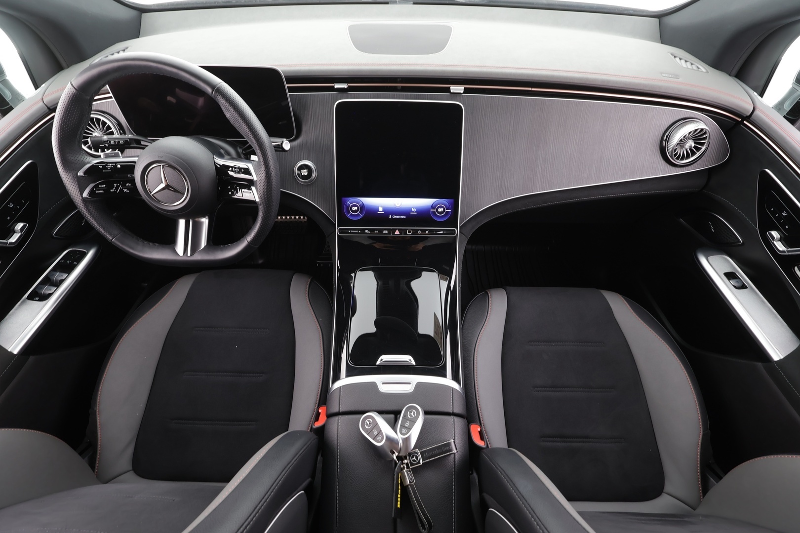 MERCEDES-BENZ EQE SUV 2025