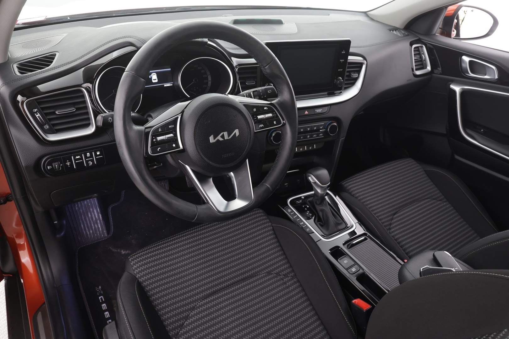 KIA XCEED 2023