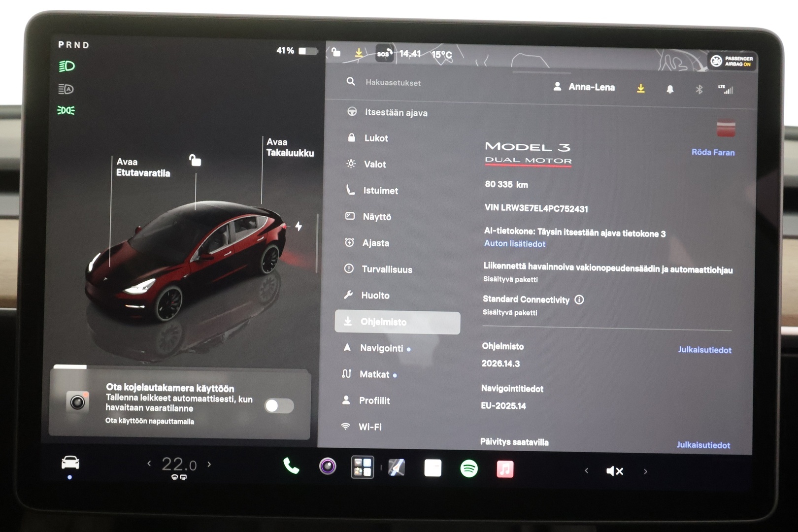 TESLA MODEL 3 2023
