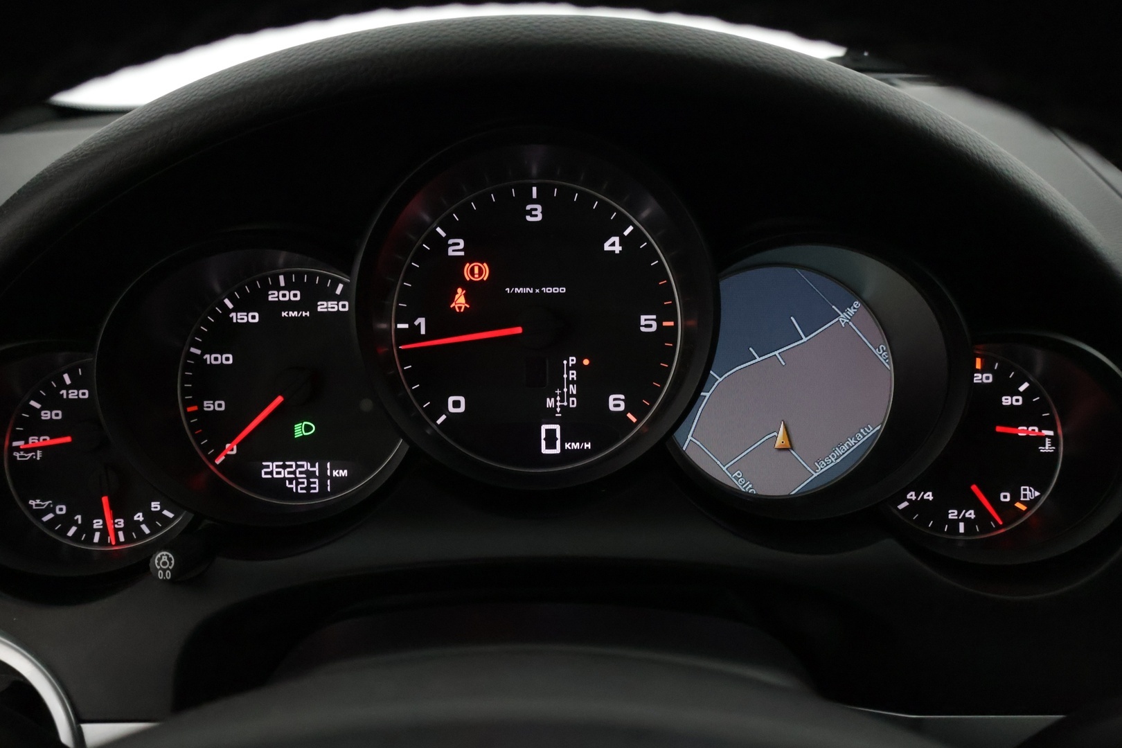 PORSCHE Cayenne 2012