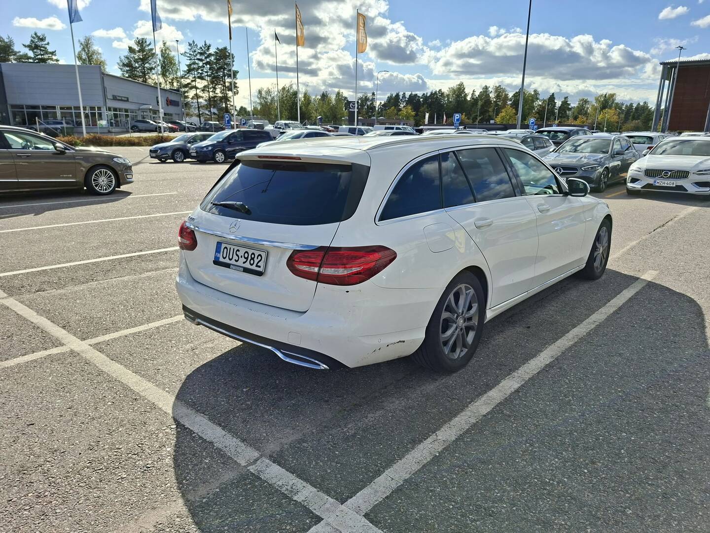 MERCEDES-BENZ C 2015