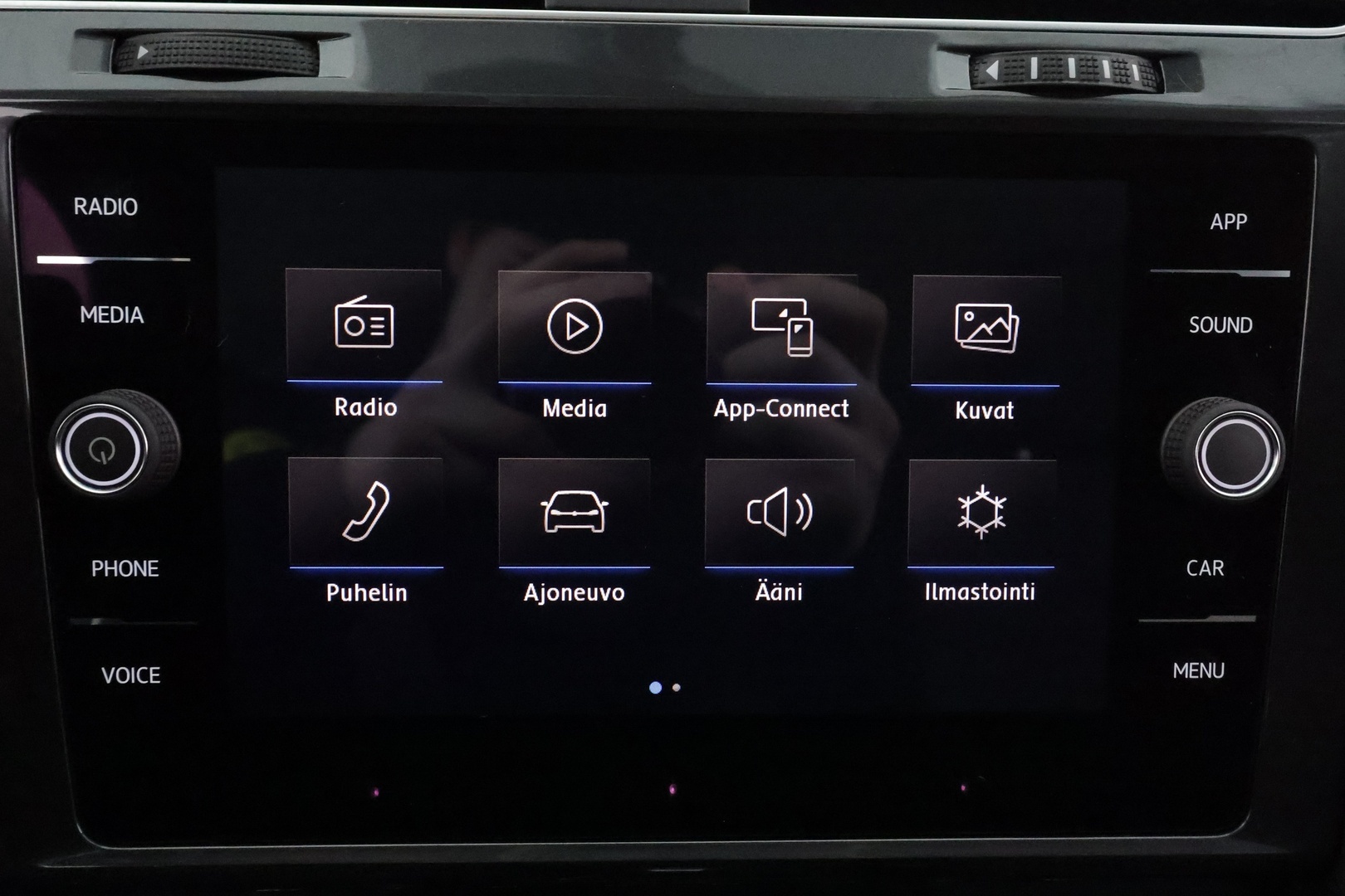 VOLKSWAGEN Golf 2018