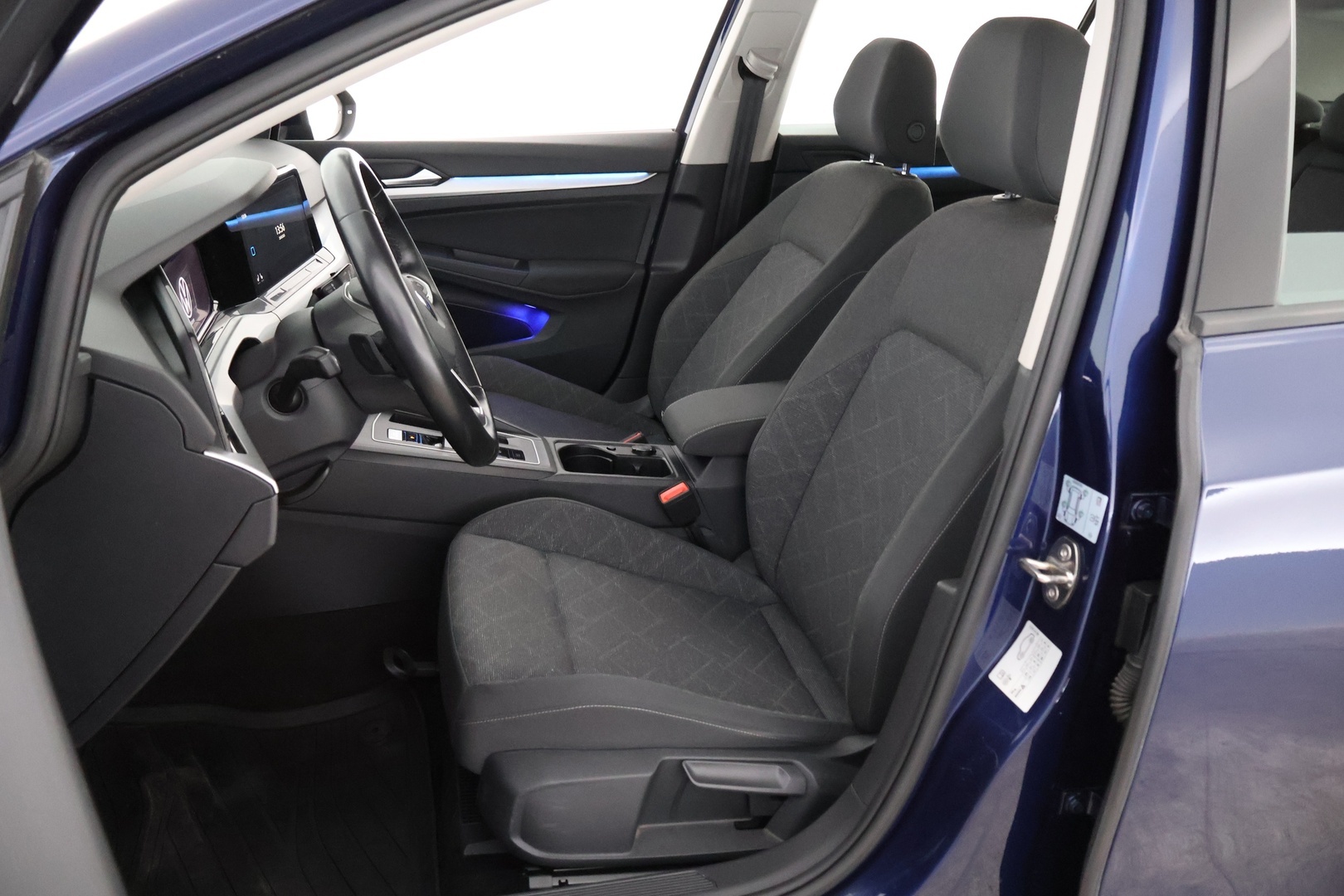 VOLKSWAGEN Golf 2020