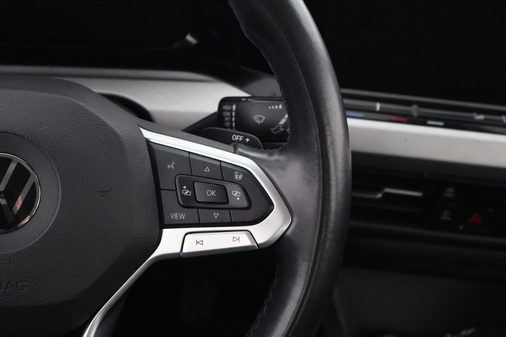 VOLKSWAGEN Golf 2020