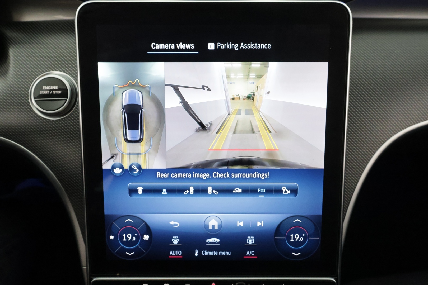 MERCEDES-BENZ C 2023