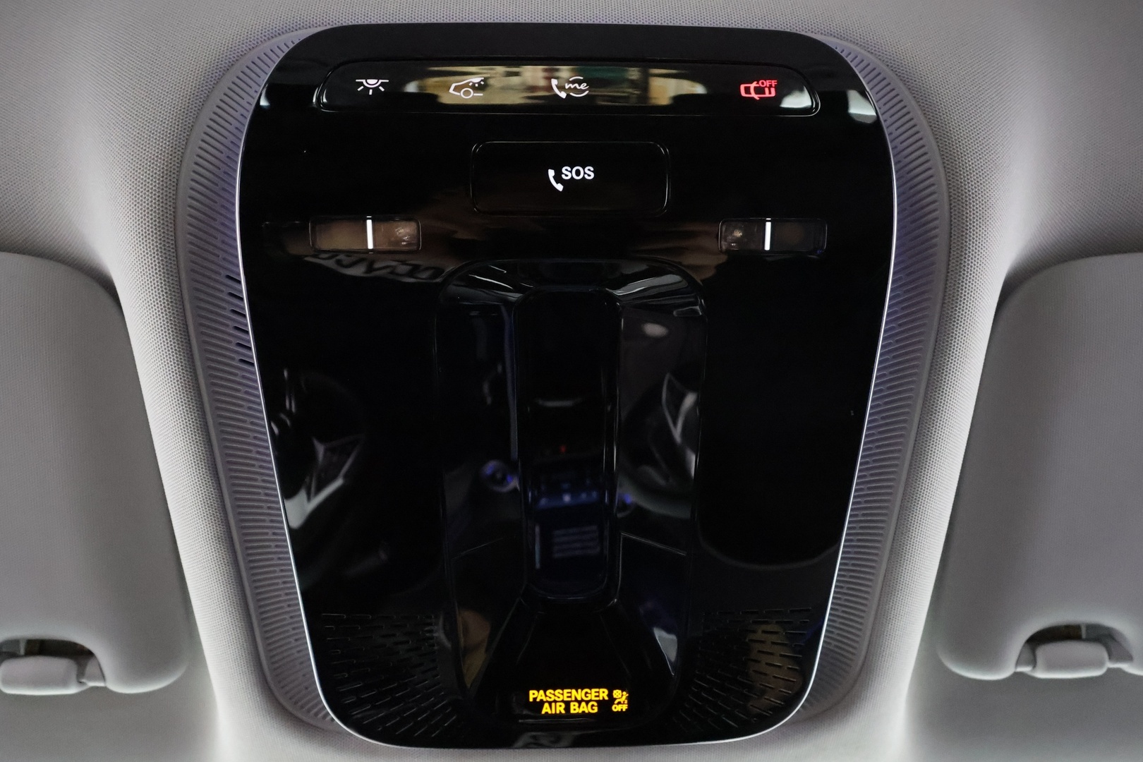 MERCEDES-BENZ C 2023