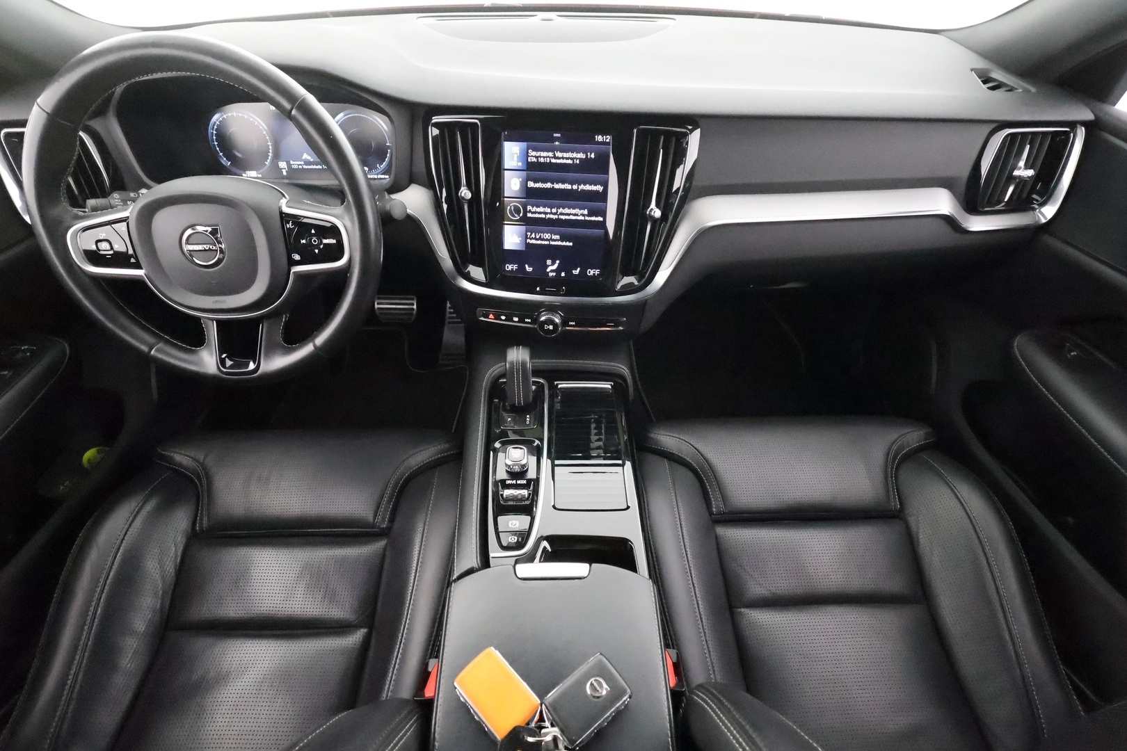 VOLVO S60 2021