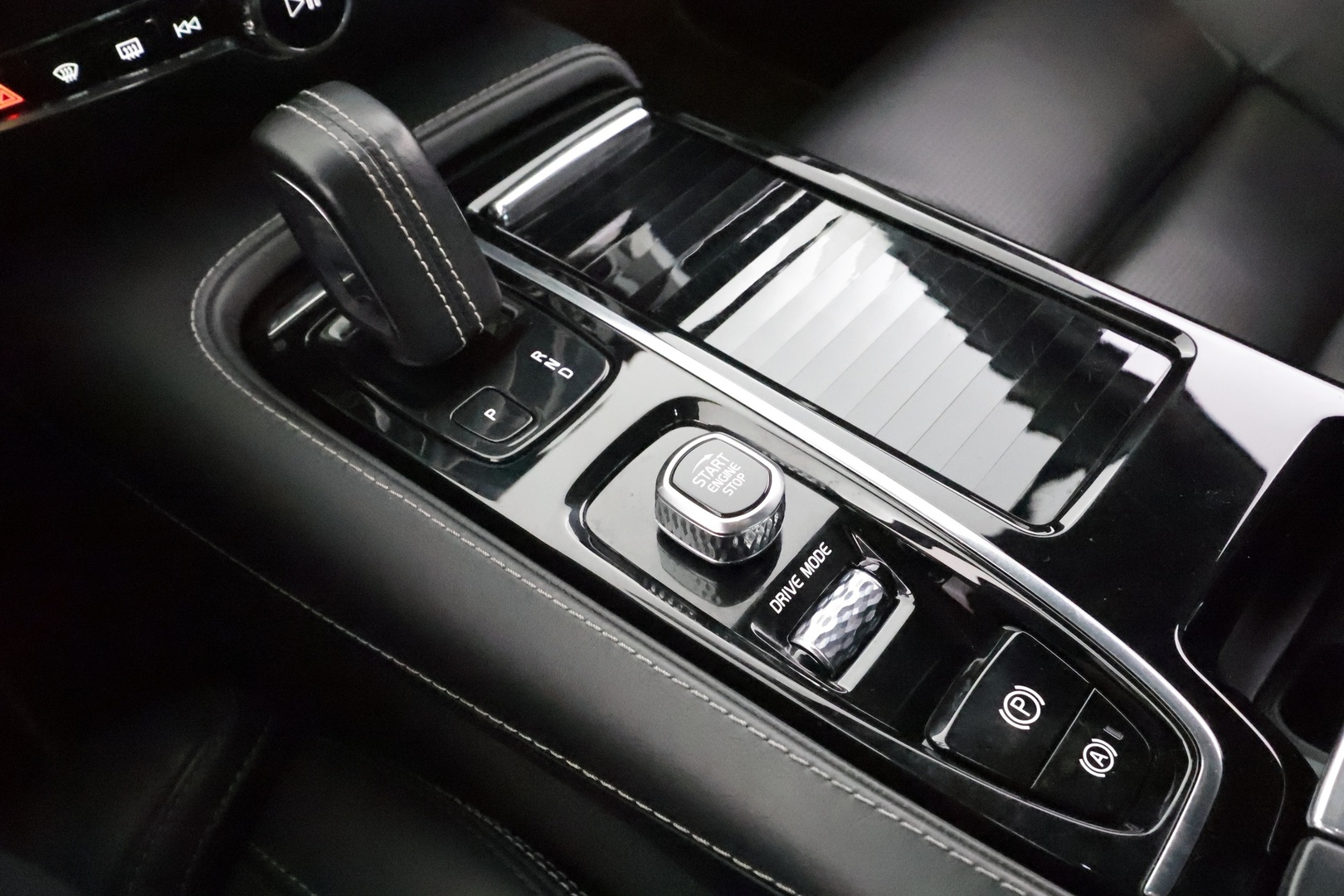 VOLVO S60 2021