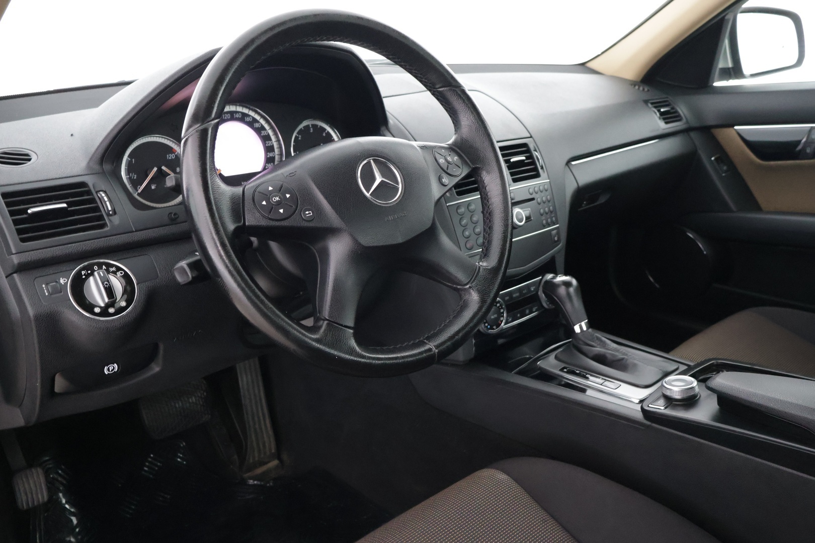 MERCEDES-BENZ C 2007
