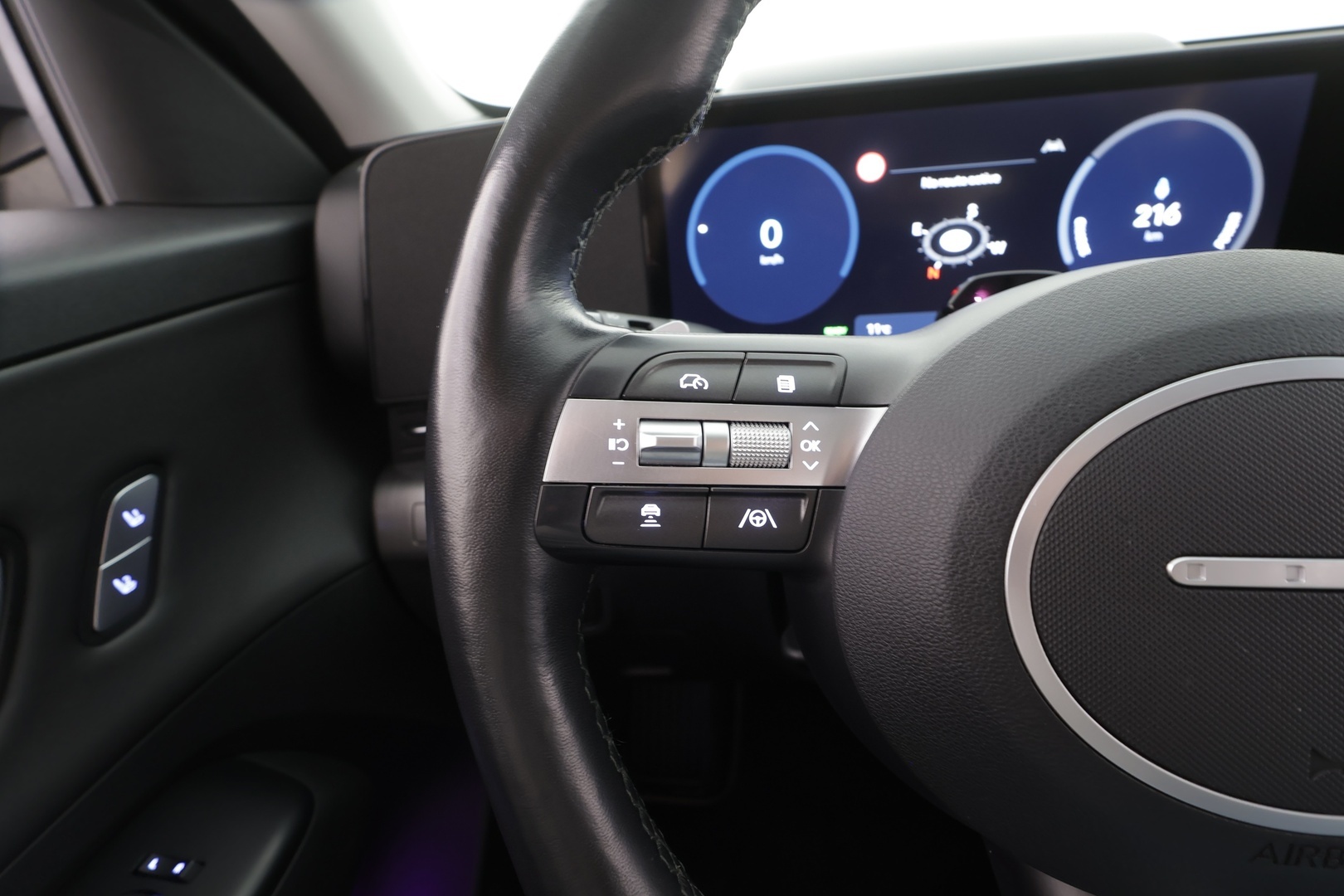 HYUNDAI KONA 2024