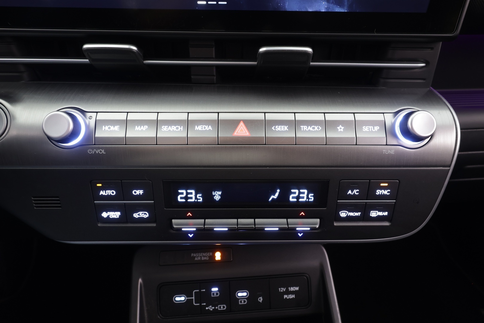 HYUNDAI KONA 2024
