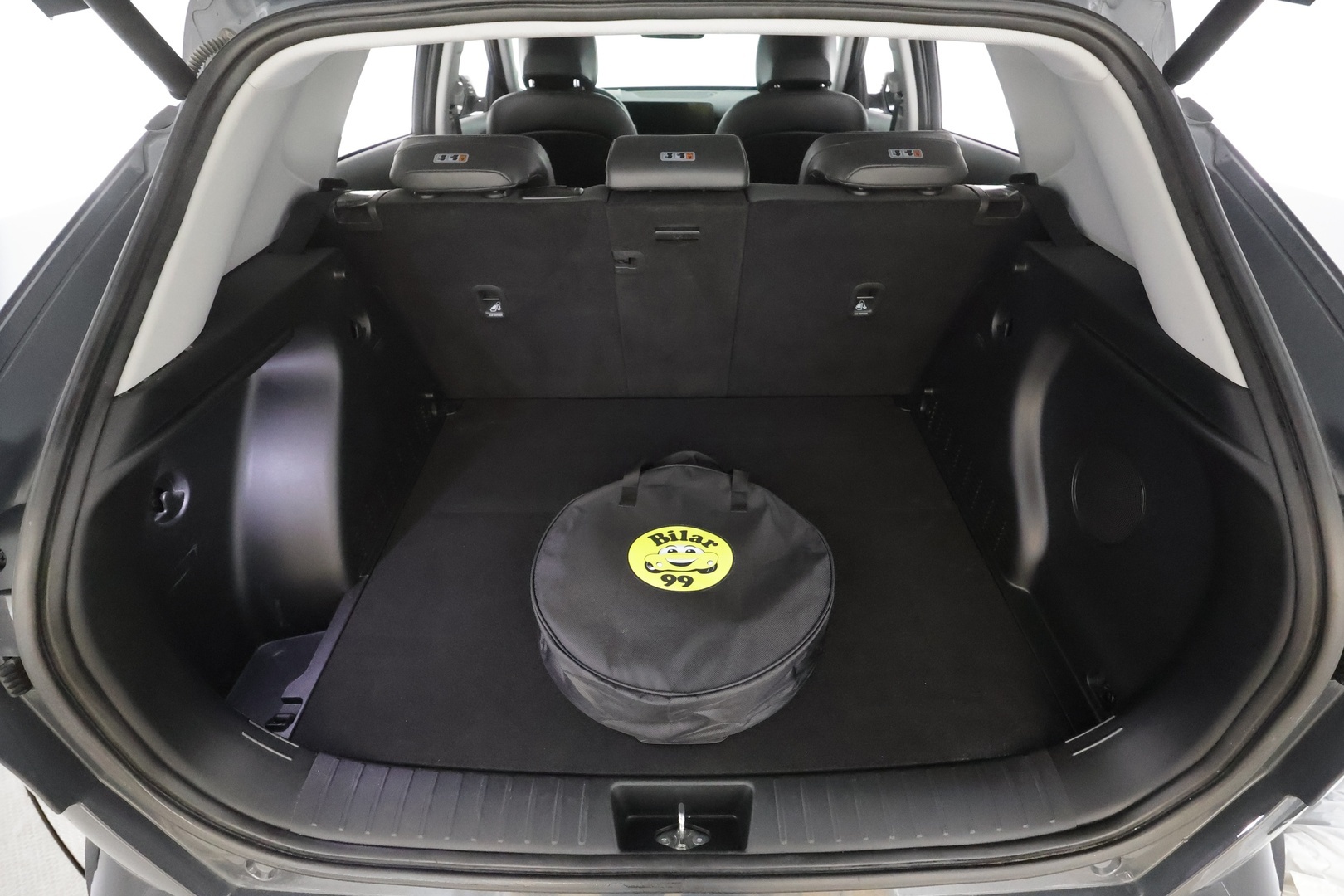 HYUNDAI KONA 2024
