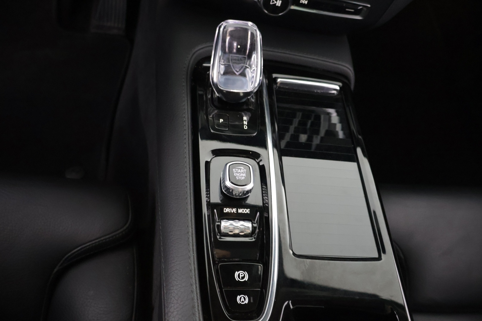 VOLVO V60 2021