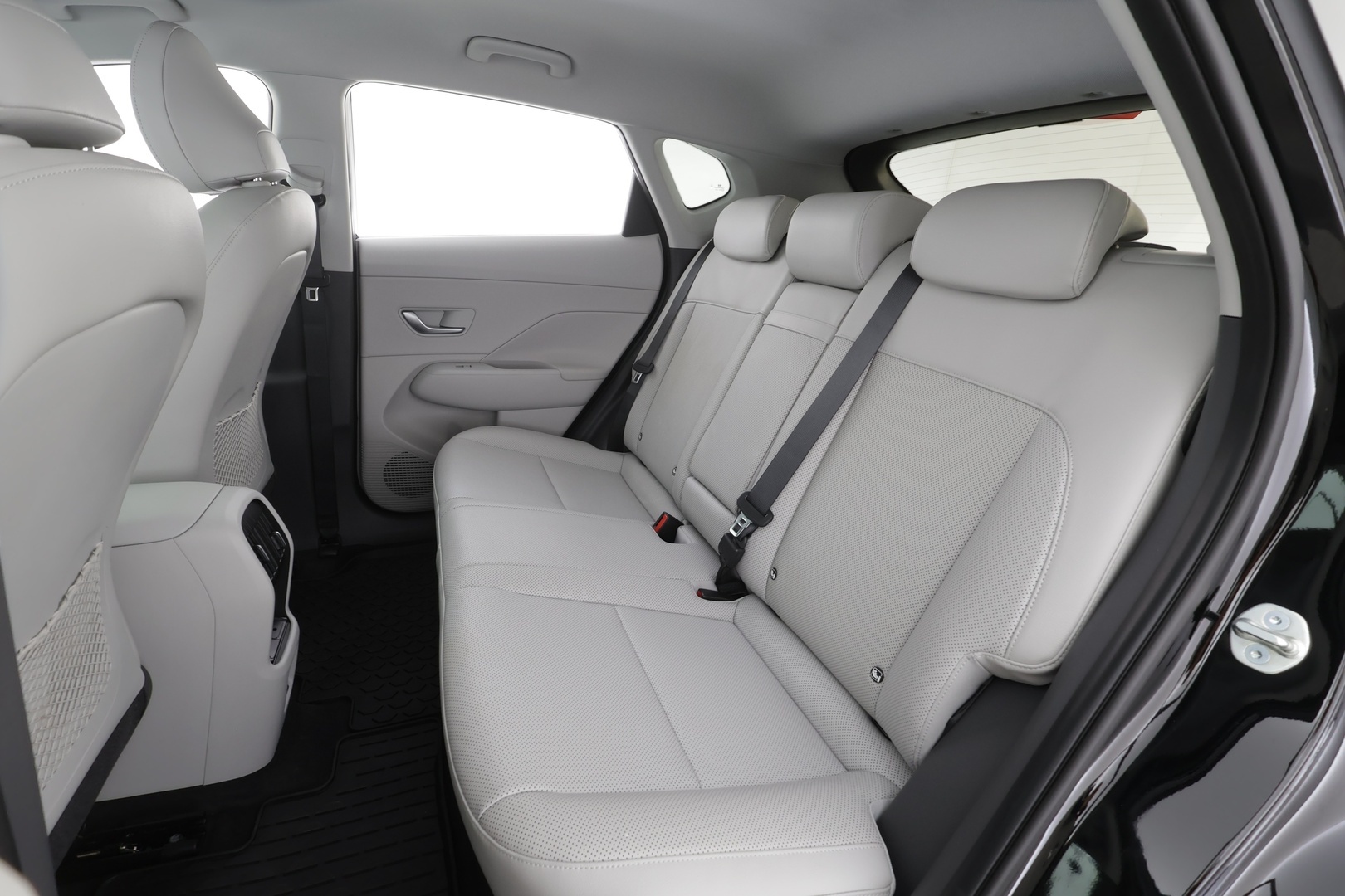 HYUNDAI KONA ELECTRIC 2025