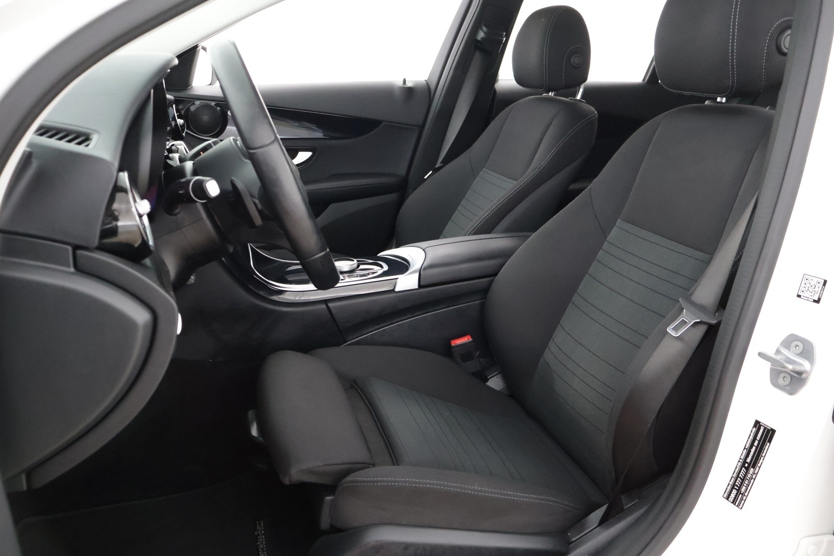 MERCEDES-BENZ C 2019