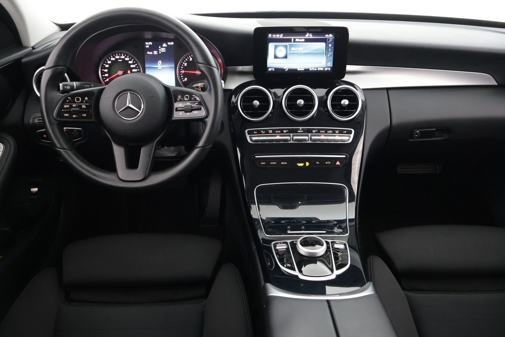 MERCEDES-BENZ C 2019