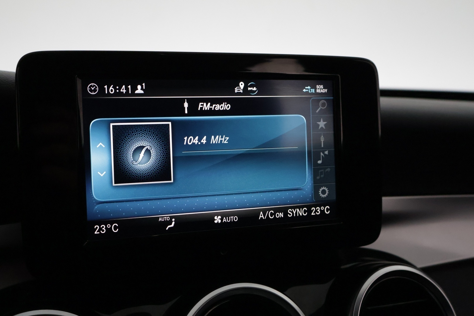 MERCEDES-BENZ C 2019