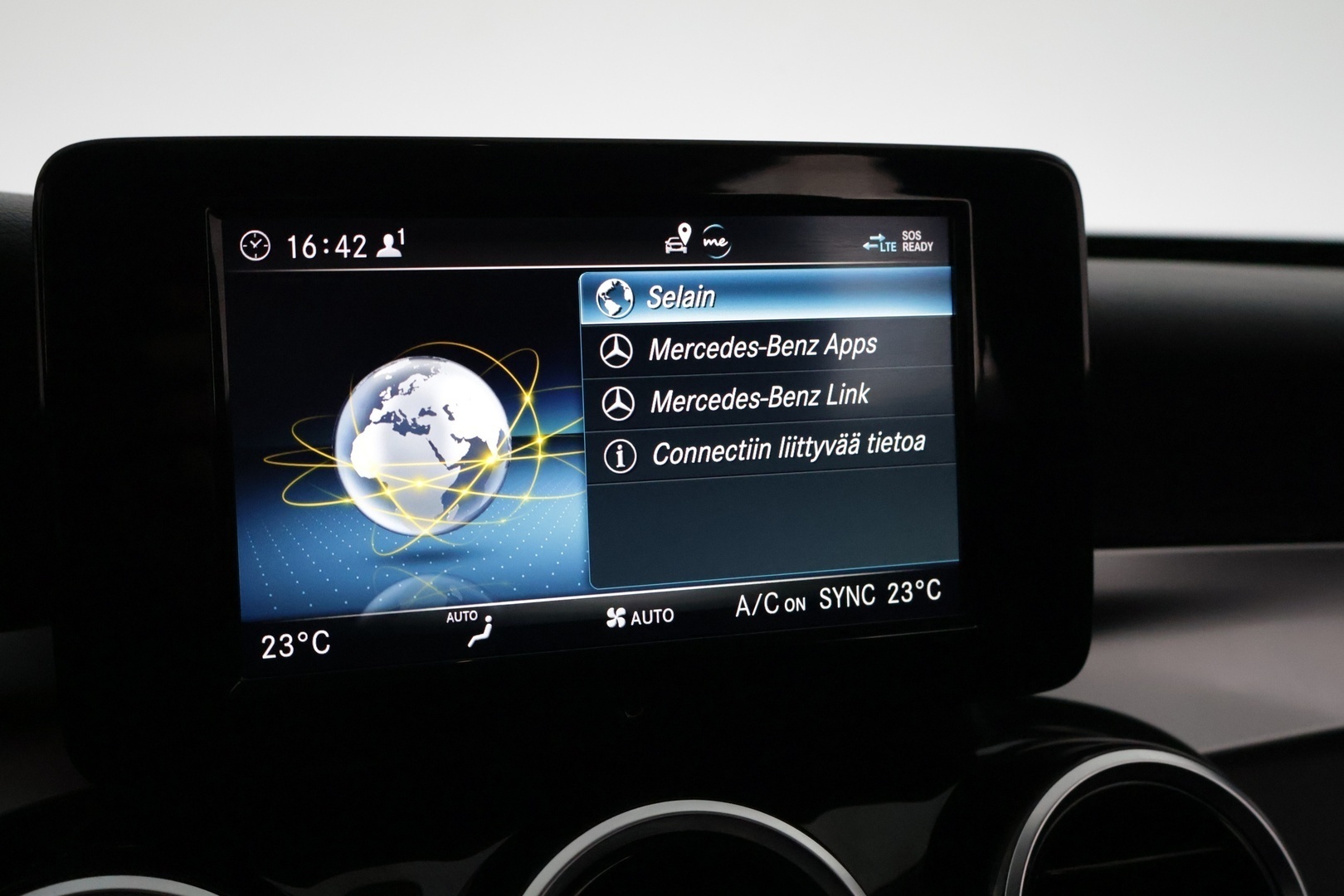 MERCEDES-BENZ C 2019