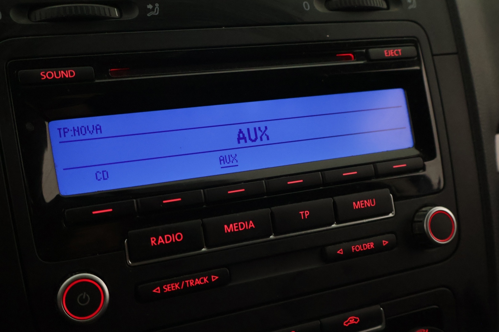VOLKSWAGEN Jetta 2010