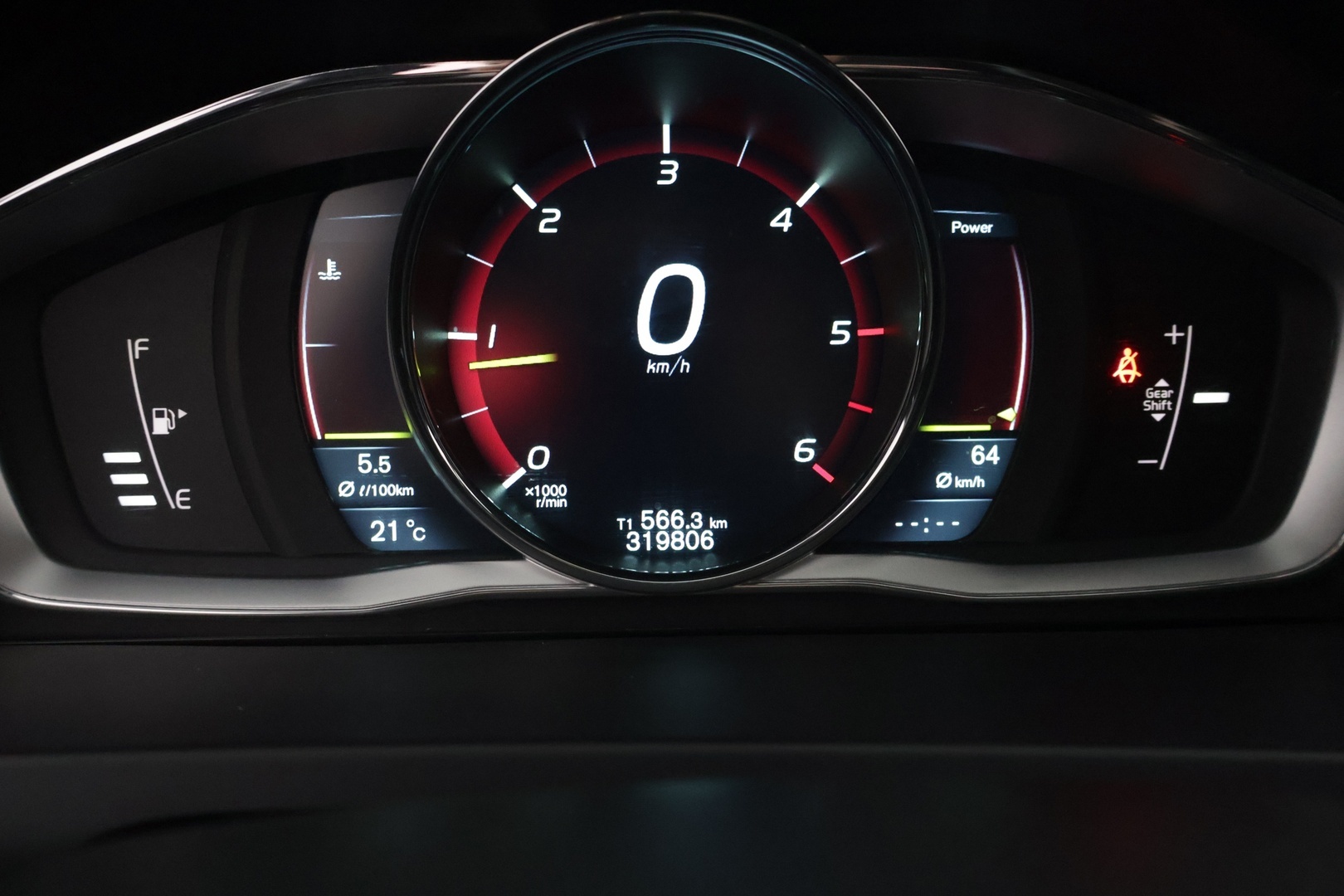 VOLVO V60 2014