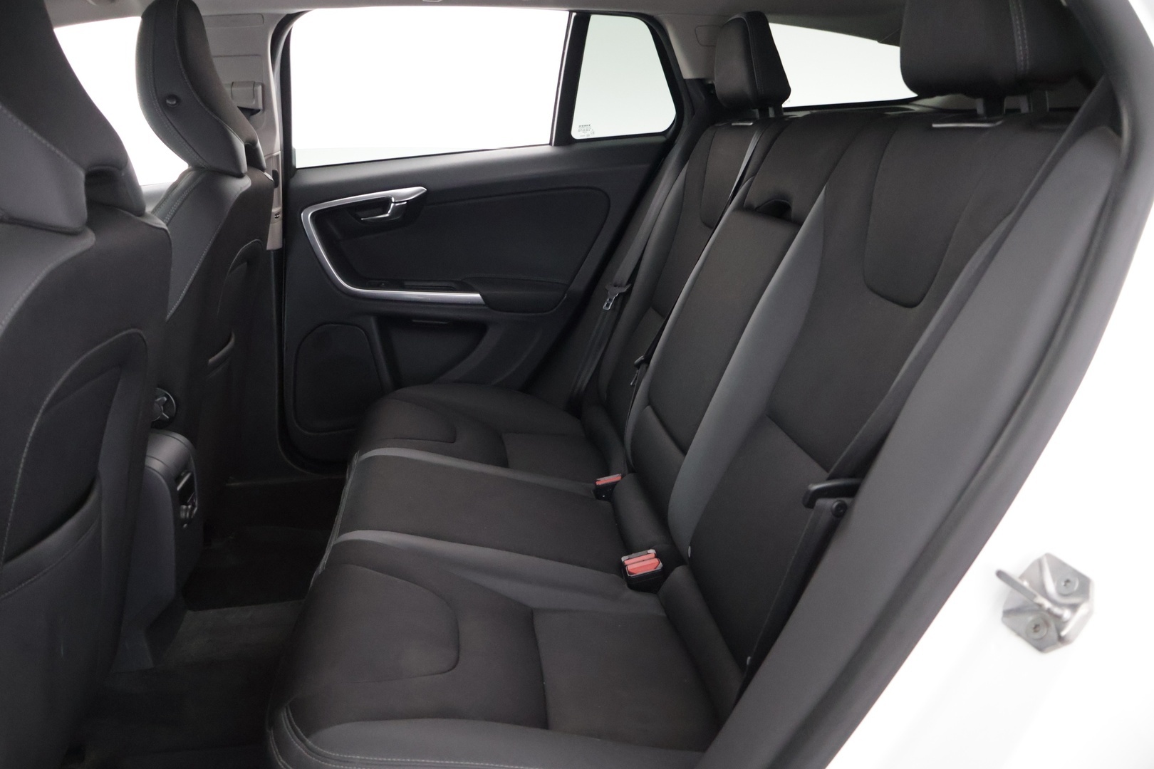 VOLVO V60 2014