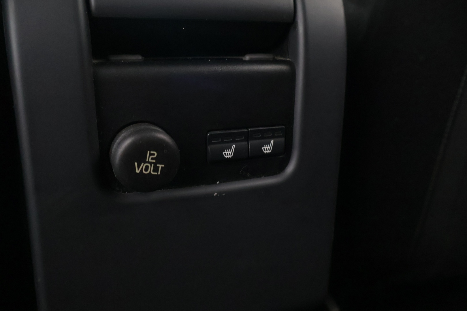 VOLVO V60 2014