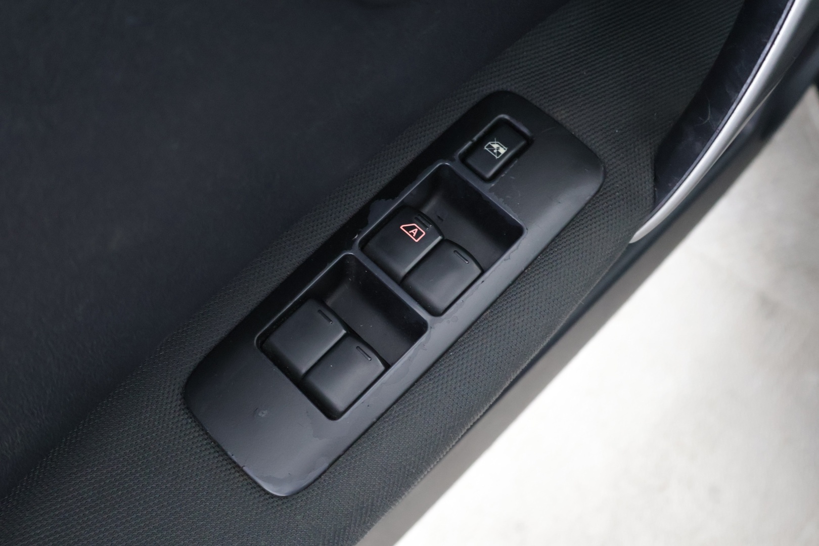 NISSAN Qashqai+2 2008