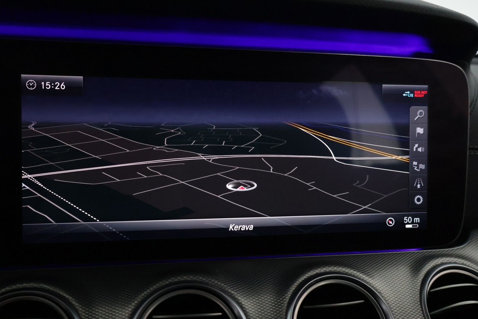 MERCEDES-BENZ E 2018