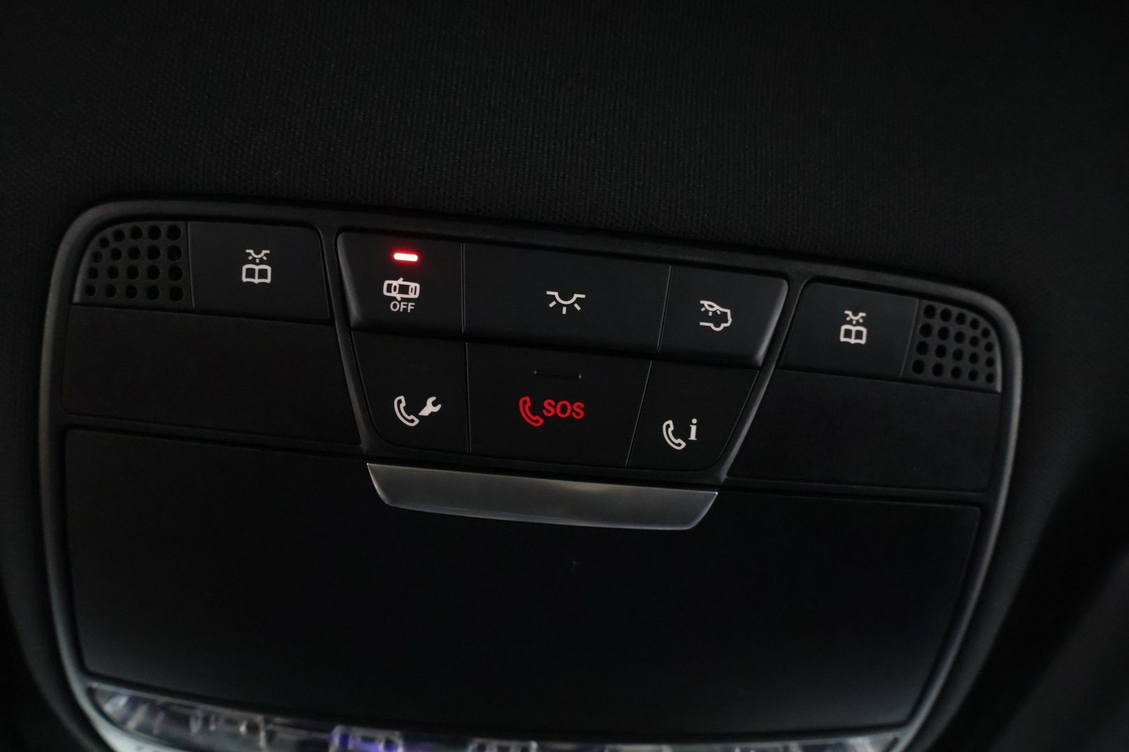 MERCEDES-BENZ E 2018