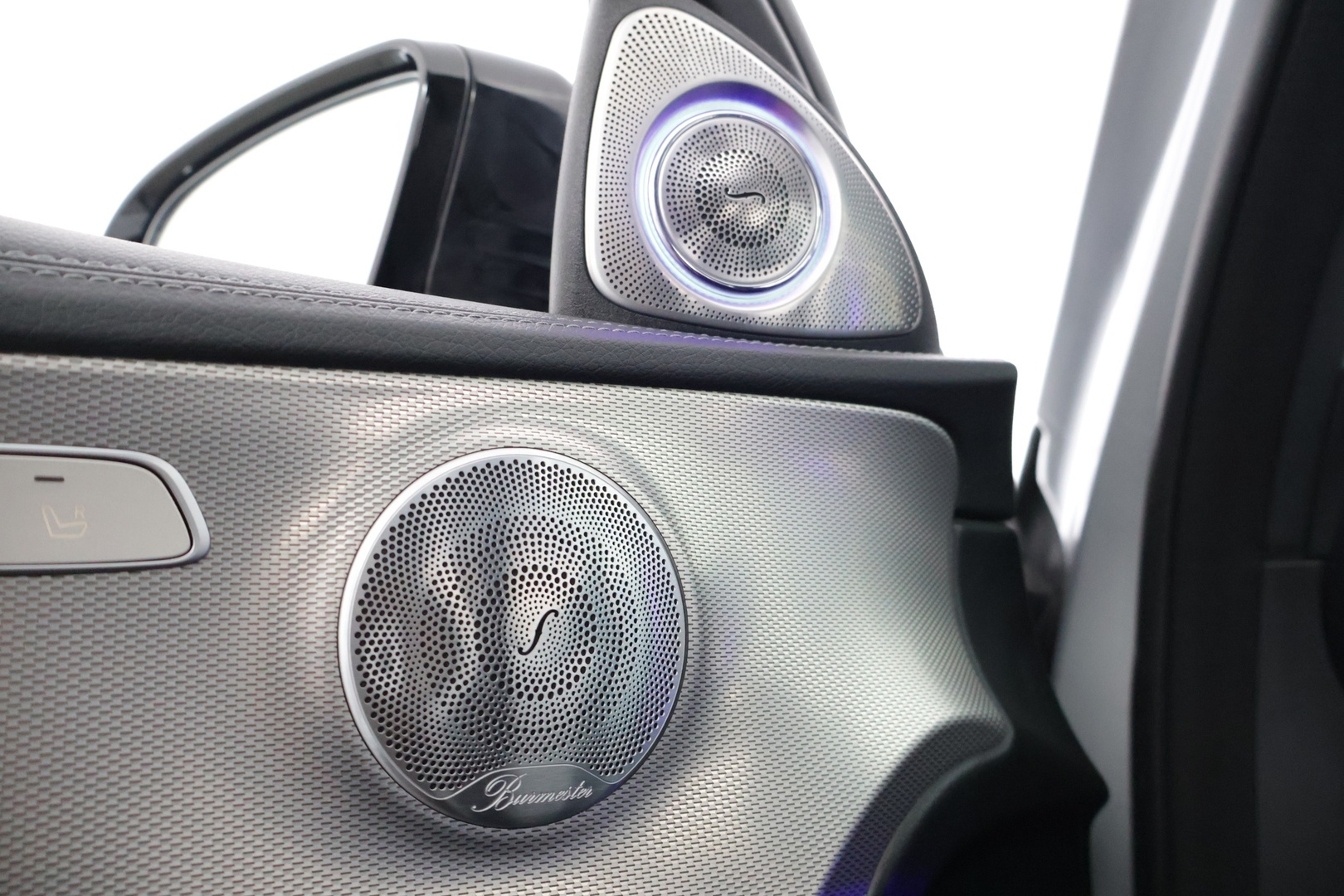 MERCEDES-BENZ E 2018