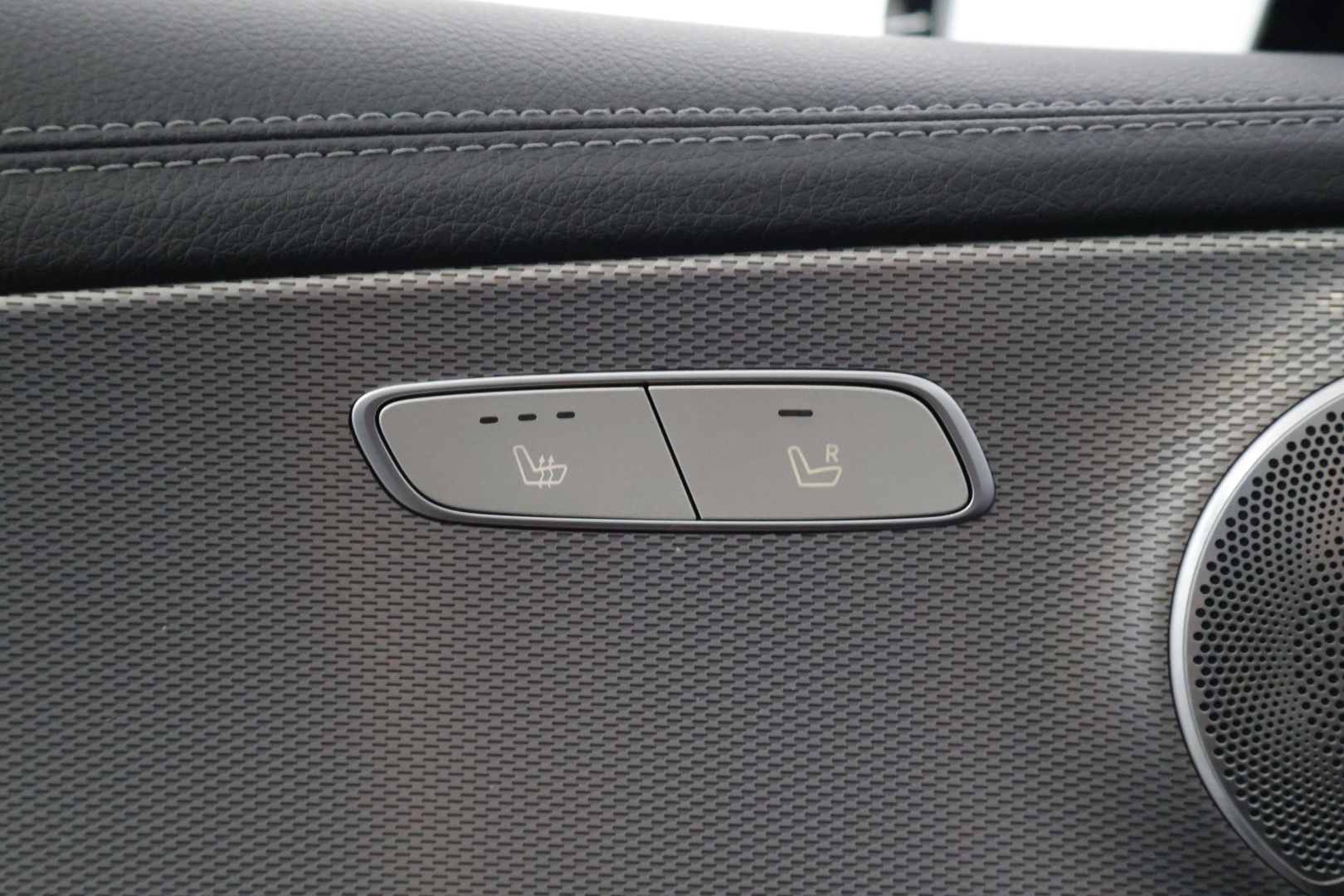 MERCEDES-BENZ E 2018