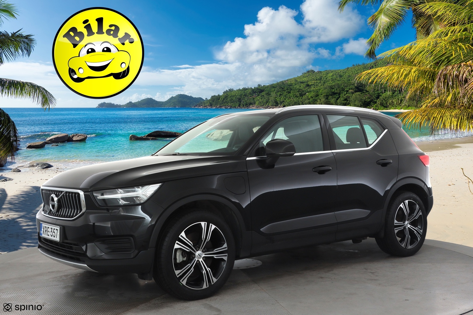 VOLVO XC40 2022