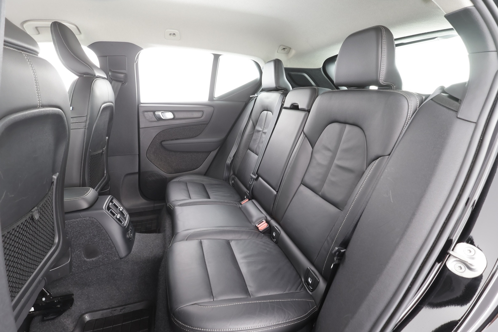 VOLVO XC40 2022