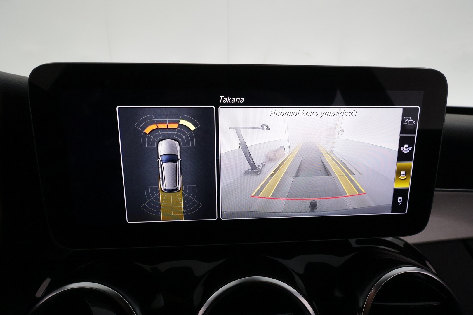 MERCEDES-BENZ C 2020