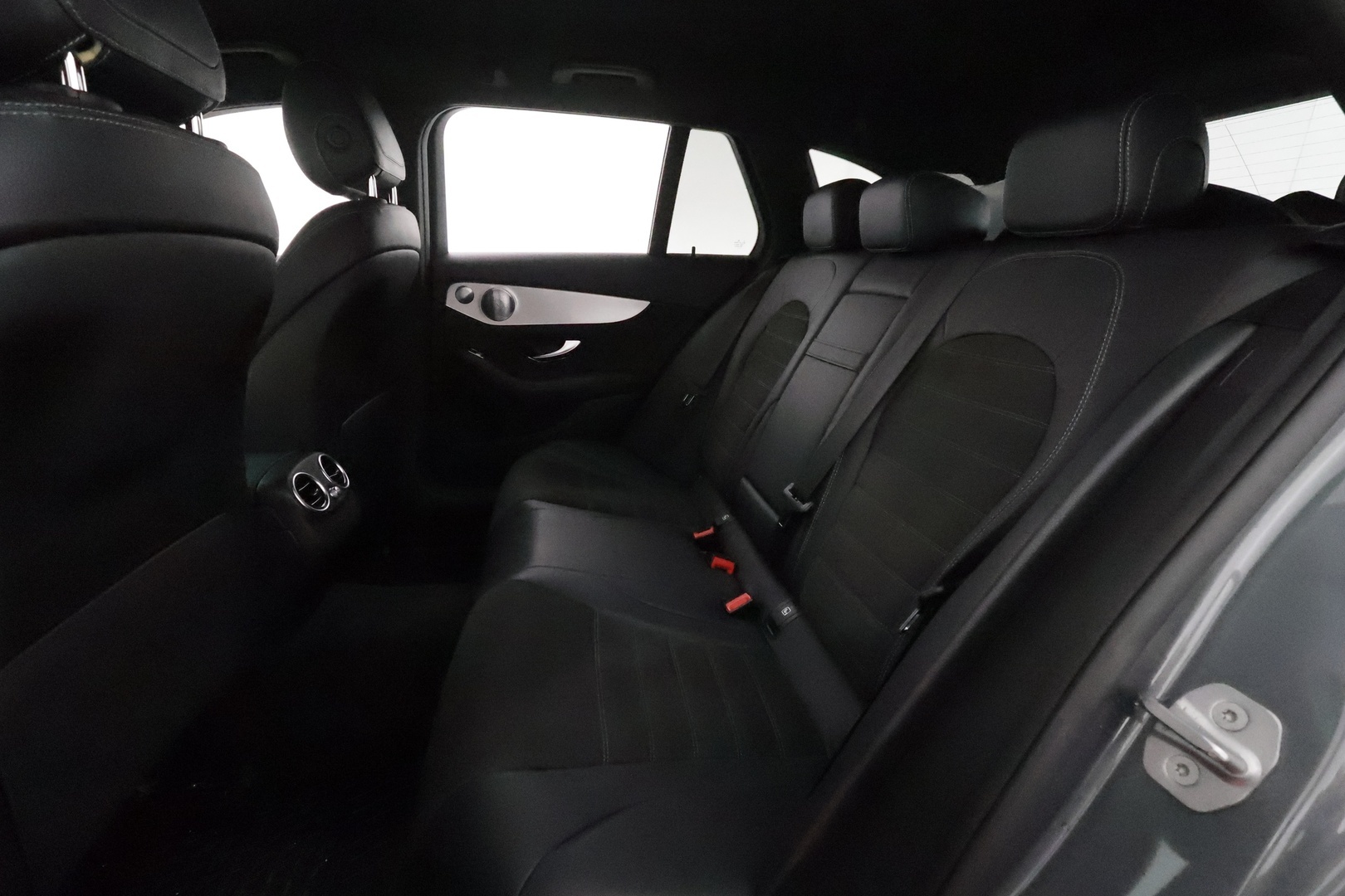 MERCEDES-BENZ C 2020