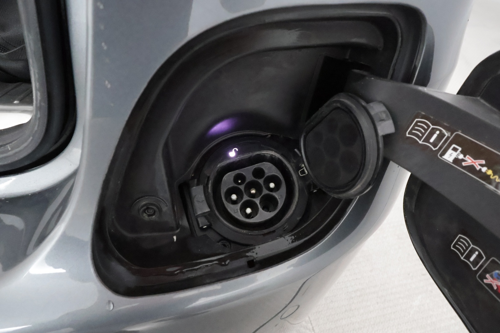 MERCEDES-BENZ C 2020