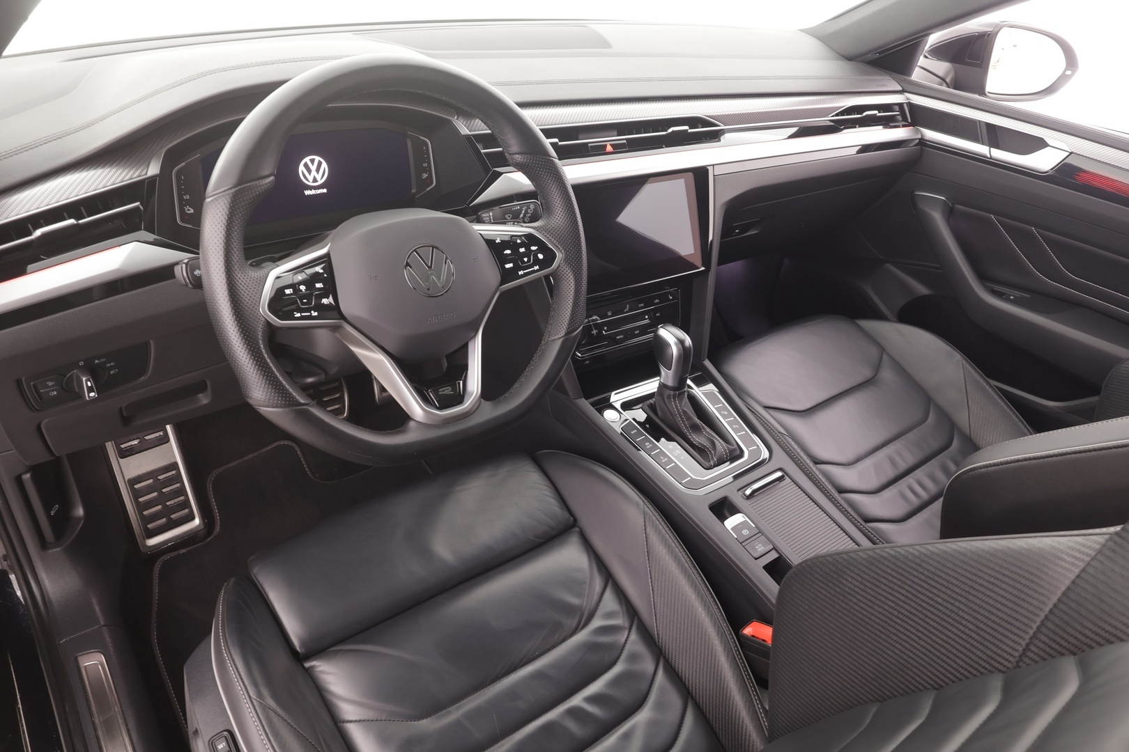 VOLKSWAGEN ARTEON 2023