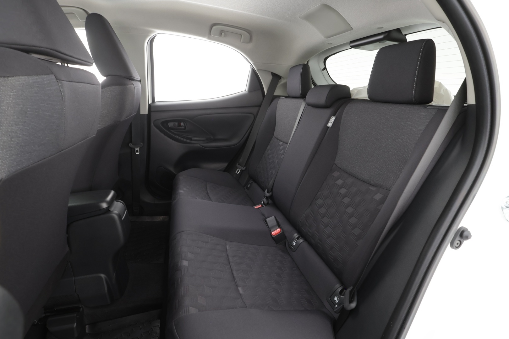 TOYOTA Yaris 2026