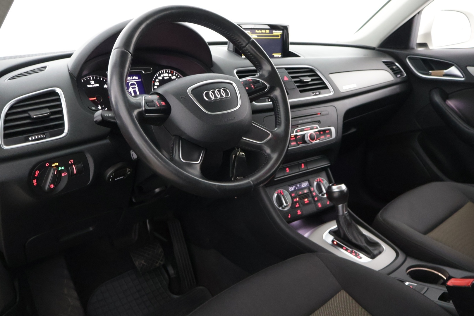 AUDI Q3 2014