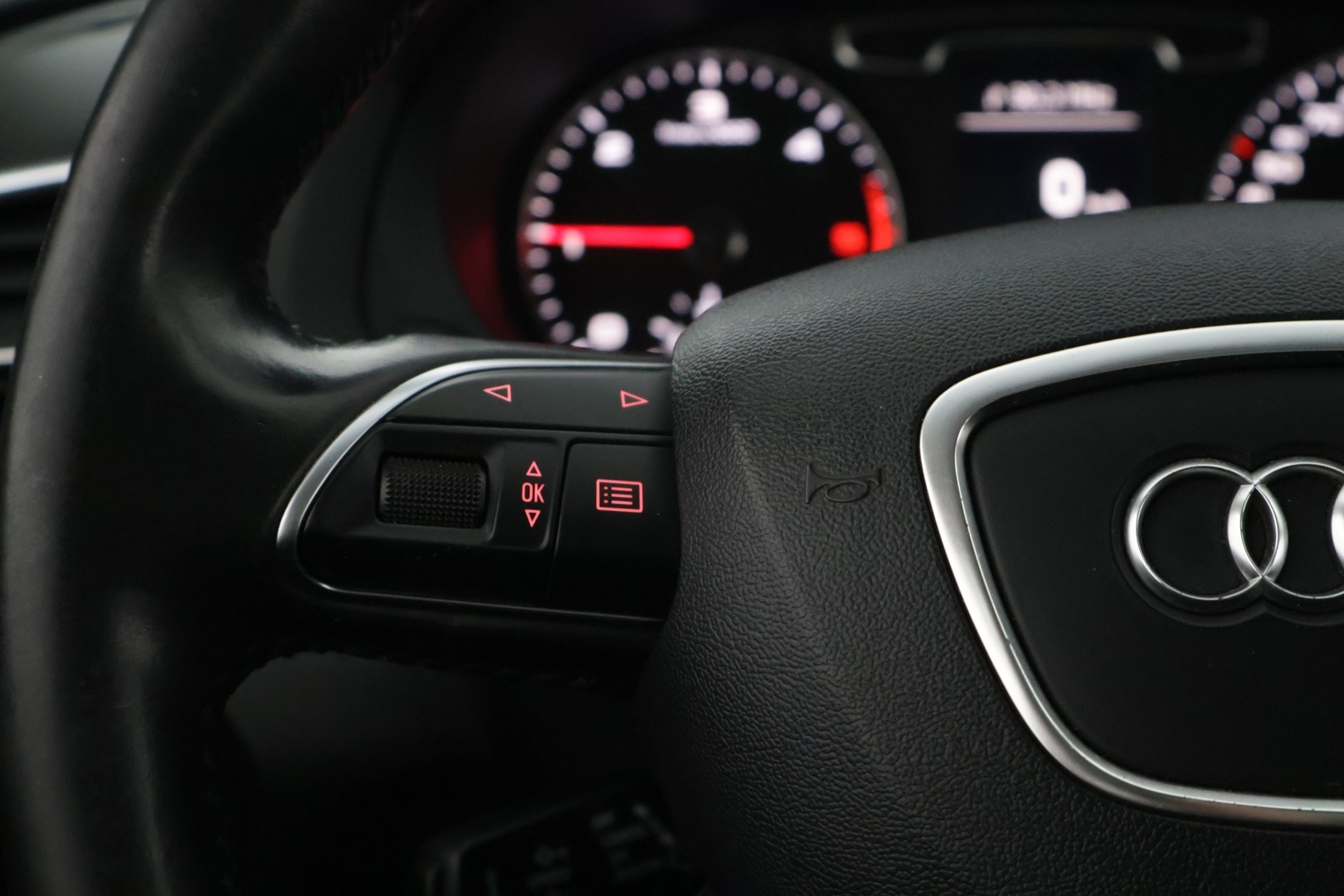 AUDI Q3 2014