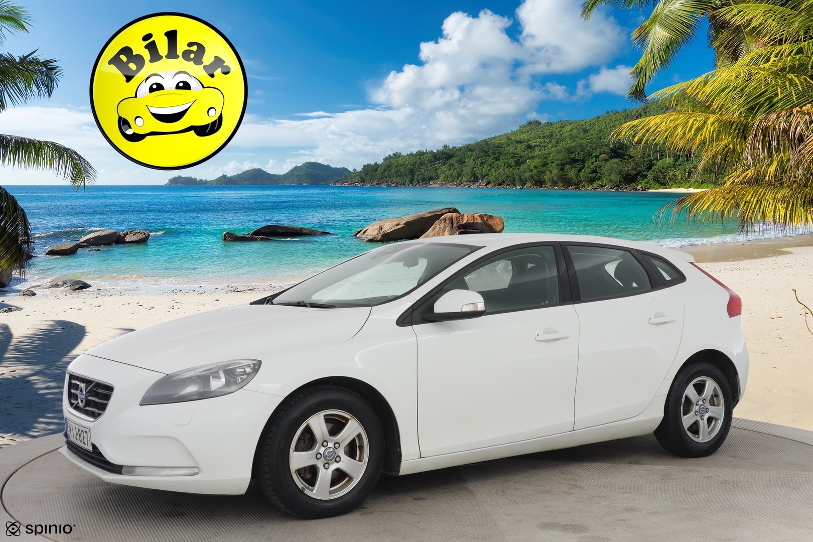 VOLVO V40 2013