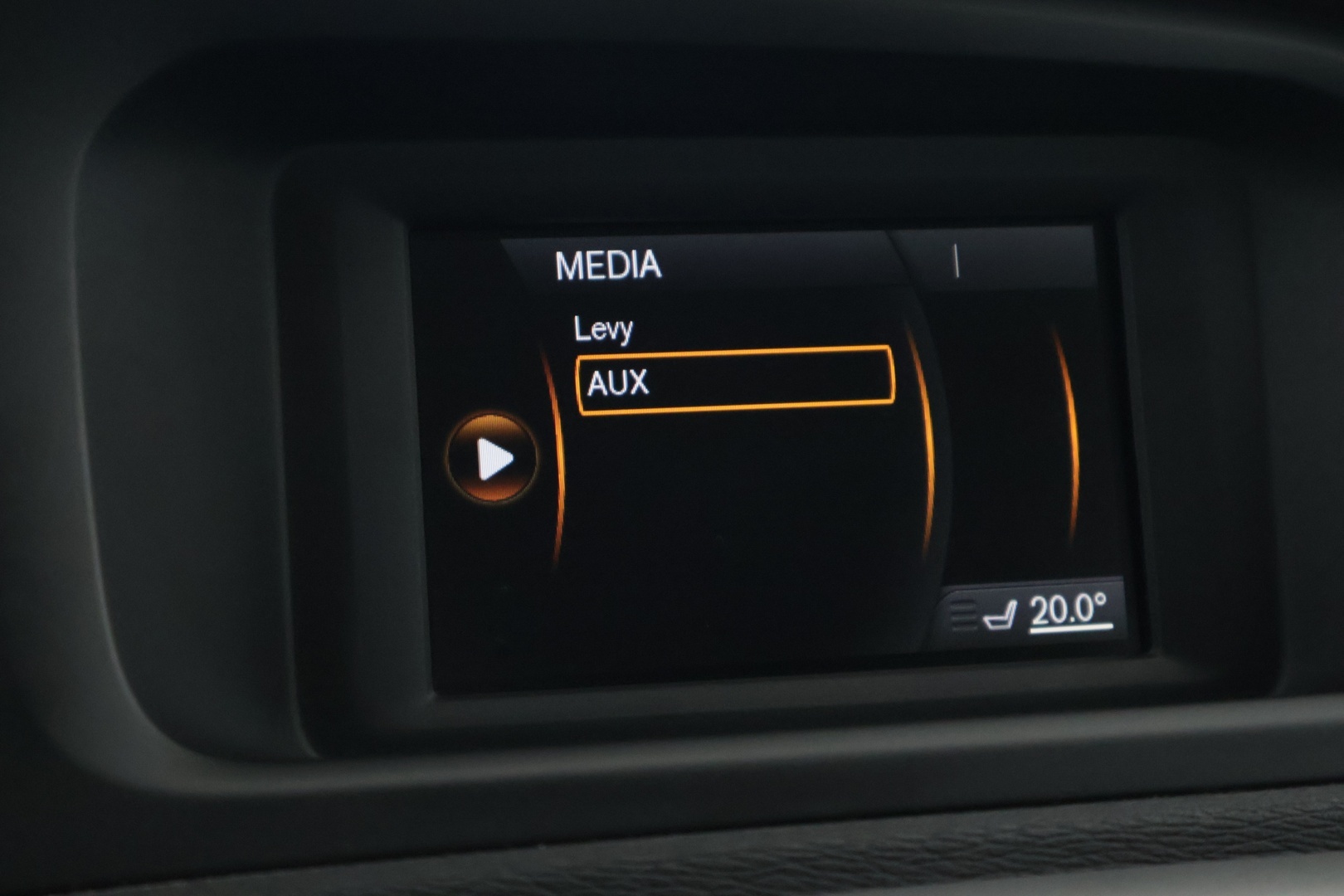 VOLVO V40 2013