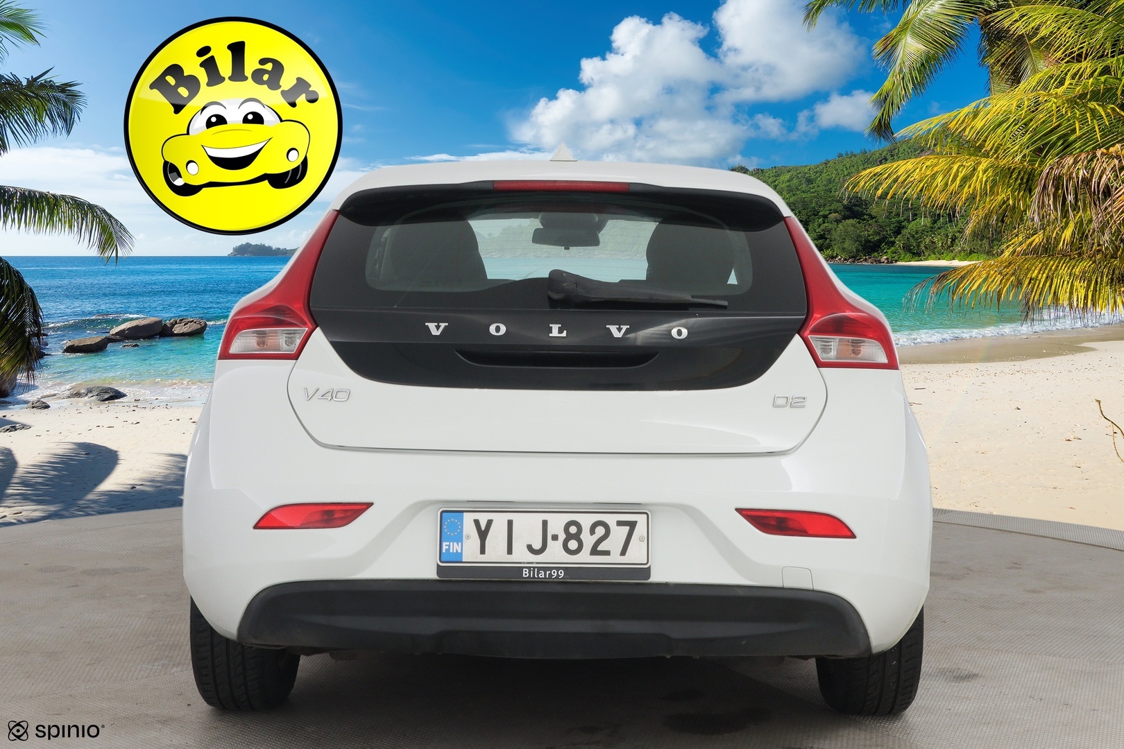 VOLVO V40 2013