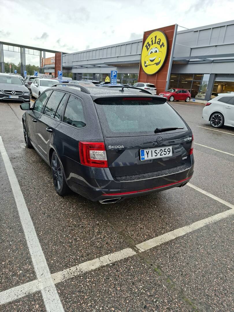 SKODA Octavia 2015