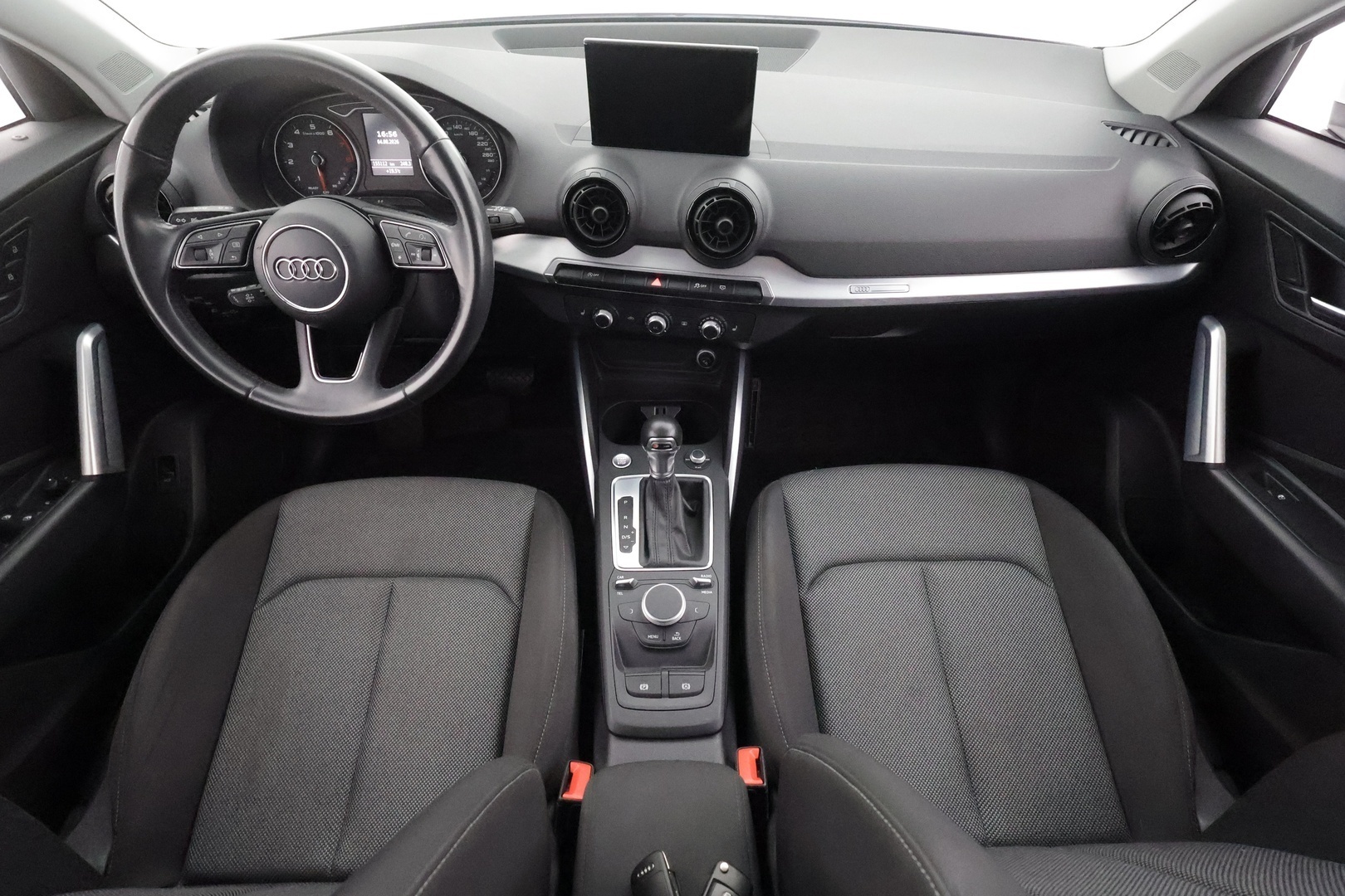 AUDI Q2 2017